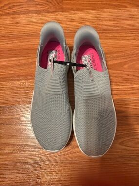 Skechers Light Gray Slip-On Knit Sneakers with Pink Insole